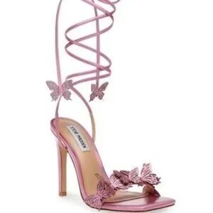 Steve Madden Utopia Pump‎ Heel